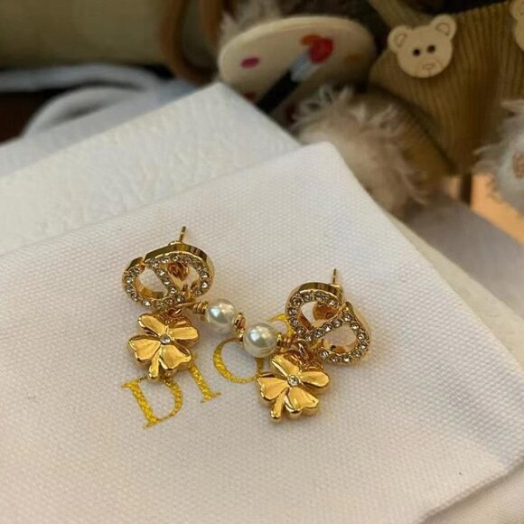 Dior four-leaf clover earrings - Picture 1 of 5